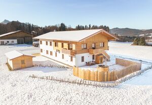 Alpen Lodge Samerberg – Ferienwohnung Adler 42 qm für 4 Personen