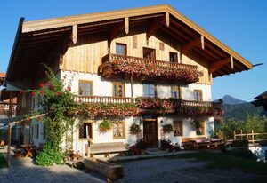 Schoberhof – Ferienwohnung Heuberg mit 2 Schlafzimmern, Erdgeschoss, Küche, Terrasse, 71 qm