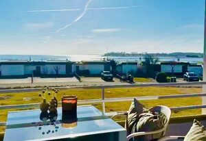 Ostseetraumblick-Moderne FeWo mit Balkon am Strand