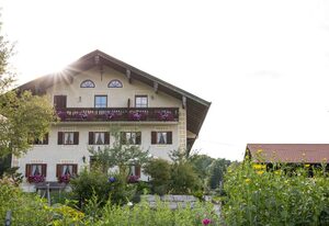 Weissnhof – Ferienwohnung D guat Kammer 50 qm, 1 Schlafzimmer, Wohnschlafraum, bis 4 Personen