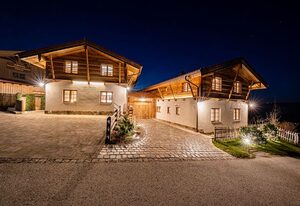 Alm-Chalets-Samerberg – Alm Chalet Lenze, 130 qm, für 4 Personen, Kaminofen