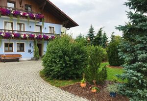 Mesnerhof – Ferienwohnung III mit gemütlicher Ess- und Sitzecke und WLAN