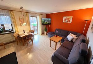 Mesnerhof – Ferienwohnung III mit gemütlicher Ess- und Sitzecke und WLAN