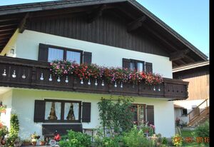 Ferienwohnung Resch Schweinberg – Ferienwohnung Resch, 53 qm mit Balkon und einem separaten Schlafzimmer