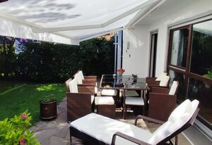 Elegant terraced house, with bikes near the lake, children at least 6 a old