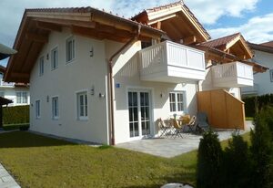 Ferienwohnungen Irmingard – Ferienwohnung Seeblick, 1-4 Pers., 1 sep. Schlafzimmer, Südbalkon