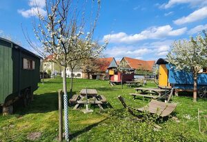 Schäferwagen im Leipziger Neuseenland – Schäferwagen rot