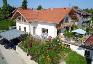 Chiemsee Living – Chiemsee Living Ferienwohnung Traumblick, 1-5Pers., 2sep. SZ, Balkon