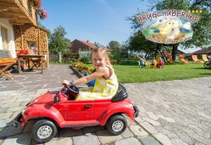 Brüglhuberhof – Ferienwohnung 50 qm, mit zwei Schlafzimmer und Terrasse