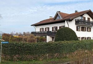 Ferienwohnung am Frauenbach – Ferienwohnung in 150m Nähe zum Chiemsee
