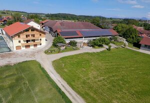 Stadlerhof Alpen- & Seeblick – Ferienwohnung Parterre