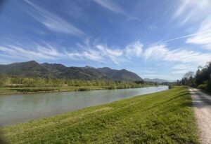 Alpen View | Chiemgau Karte – Ferienwohnung mit Balkon und Bergblick in der Nähe vom Golfplatz