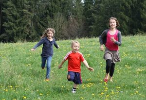 Ferienwohnungen Reiter – Ferienwohnung Regina, 2 Schlafzimmer, 2 Duschen, 4 Betten u. Kinderbetten, 55 qm
