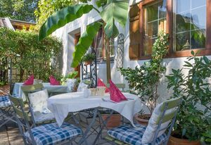 Gasthaus Cafe König – Einzelzimmer mit DU/WC 10,5 qm