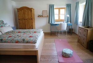 eleven Marquartstein – Moon I für 1-3 Personen, 50 m², Schlafzimmer, Wohnzimmer, Küche, Dusche/WC, Balkon, WLAN