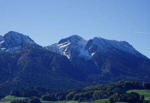 Haus Schöneck - Chiemgau Karte – Ferienwohnung Frillensee für 2 Erwachsene und 2 Kinder, 1 separates Schlafzimmer, 60 qm