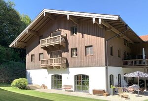 Auszeit im Chiemgau Ferienwohnungen | Chiemgau Karte – Fewo Chiemseeluft bis 6 Personen, 172 qm, 3 separate Schlafzimmer, Balkon