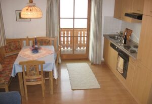 Haus Georg Noichl – Ferienwohnung Schnappen 40 qm, 3 Personen, 1 Schlafzimmer, Balkon