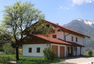 Haus Georg Noichl – Ferienwohnung Schnappen 40 qm, 3 Personen, 1 Schlafzimmer, Balkon