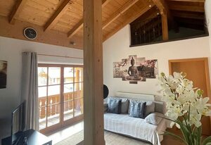 Ferienwohnung Ice Arena View - Chiemgau Karte – Ferienwohnung für 2 Personen, 1 Schlafzimmer, Balkon, 55 m²