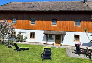 Lisa's Ferienwohnung – Stammhaus 100qm für max. 4 Pers. mit zwei Schlafzimmern