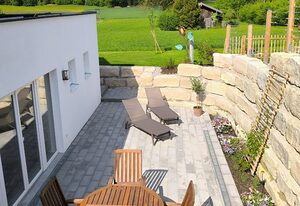 Ferienwohnung Niederbuchner – Ferienwohnung 85 qm mit Terrasse