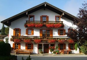 Beim Heiß'n – Ferienwohnung Heuboden 100 qm, 1-5 Personen, 2 sep. Schlafzimmer, WLAN, Balkon