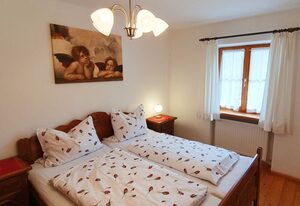 Maschtlhof – Ferienwohnung f. 2-4 Pers. (58qm),1 Schlafzimmer, Wohnraum mit Schlafcouch, Erdgeschoß