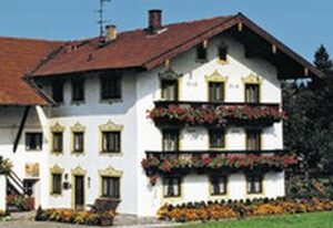 Beim Hanslbauer – 1-2-Bett-Zimmer mit Dusche/WC