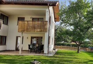 Ferienwohnungen Herbst – Ferienwohnung 1 - EG  43 m², mit zwei Schlafzimmer, nahe Chiemsee