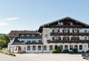 Landhotel-Restaurant Wessner Hof – Familienzimmer ohne Balkon mit WLAN und TV
