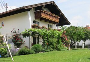 Ferienwohnung Auszeit | Chiemgau Karte – Ferienwohnung 50 qm bis 4 Personen, 2 separate Schlafzimmer