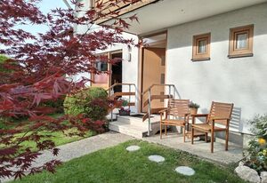Ferienwohnung am Gänsbach – Ferienwohnung 40m² mit Terrasse, bis 3 Personen, separates Schlafzimmer