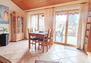 Ferienwohnung Steffl – Ferienwohnung 54 qm, 1-3 Pers., großzügige Terrasse, Swimmingpool, Liegewiese