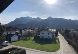 Alpendomizil Reber 1 – Ferienwohnung Hochgern, Wohn-Schlafbereich, Balkon, TV, WLAN
