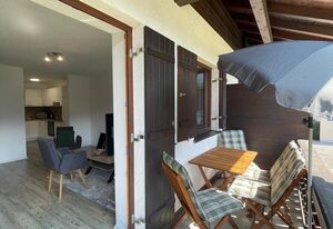 Ferienwohnung Bergblick – Ferienwohnung bis 4 Personen, 58qm, Schlafzimmer, Wohnzimmer, Küche, Dusche/WC, Balkon, WLAN