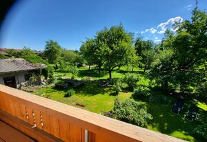 Haus Hörterer | Chiemgau Karte – Nr 1 Zimmer mit Etagendusche/WC, Balkon, ohne TV für 1-2 Personen