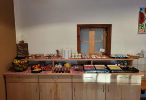 Haus Hörterer | Chiemgau Karte – Nr 1 Zimmer mit Etagendusche/WC, Balkon, ohne TV für 1-2 Personen