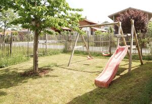Ansitz Parstorfer – Ferienwohnung Nikolaus, 53 m², Erdgeschoss, 1 Schlafzimmer, direkter Zugang zum Garten
