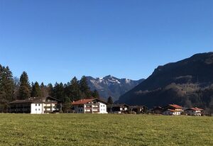 AlpenKastl – AlpenKastl für 1-3 Personen 40 qm, Wohnküche, Schlafzimmer, Du/WC, Balkon, WLAN