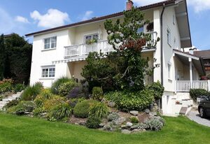 Ferienwohnung Wenzl – Ferienwohnung bis 3 Personen, 1. sep. Schlafzimmer, Südbalkon mit Bergblick