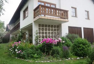 Ferienwohnung Birkenflair – Ferienwohnung mit Balkon und 2 separaten Schlafräumen