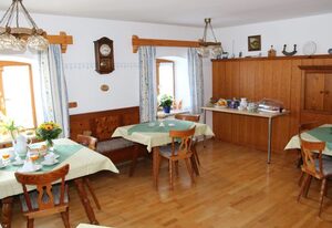 Unterauer Hof - Chiemgau Karte – Doppelzimmer Kienbergblick mit Dusche/WC, Balkon