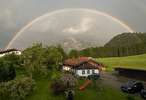 Maurerhof inkl. Chiemgaukarte – Ferienwohnung Rauschberg 50qm, Balkon, Küche, 1 Schlafzimmer, 1 Wohnschlafraum