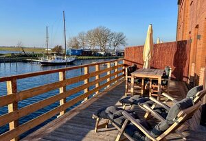Piratenschiff - First-Class Auszeit mit privaten Spa, Kamin, Meerblick & Gym