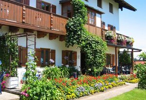 Karlshof – Balkonzimmer mit Du/WC und Balkon