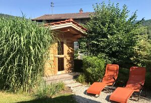 Chalet Chiemgau – Ferienhaus, für 1-4 Personen, 60 qm, 1 sep. Schlafzimmer, Terrasse
