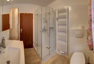 Ferienwohnung Ried - Chiemgau Karte – Ferienwohnung für 2 Personen mit Balkon, Schlafzimmer, Wohnzimmer, Küche, 50 qm