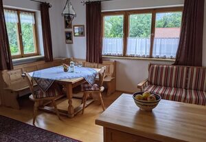 Schusterbauer-Hof – Ferienwohnung 2-4 Pers. 60 qm, großer Balkon