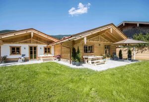 Holznerhof - Chiemgau Karte – Chalet Lärche für 4 Personen, 2 separate Schlafzimmer, 80 m²